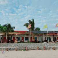 ชมทะเลเมืองจันทน์ ที่หาดเจ้าหลาว