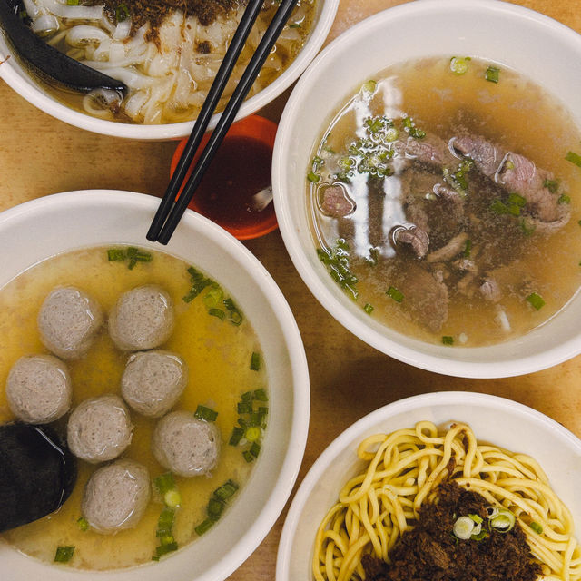 24-hr Quick Stop @ KL is fun and munchy