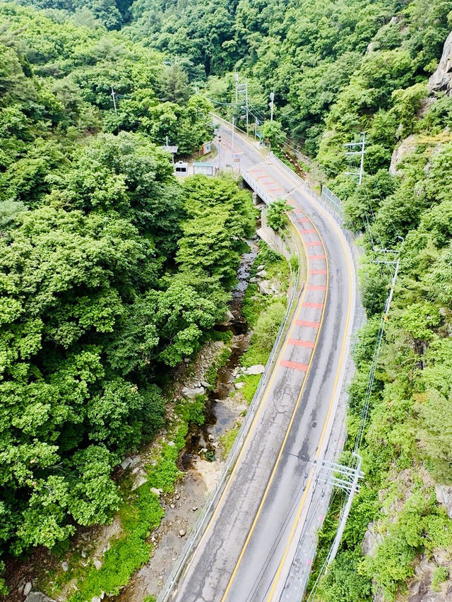 韓国の赤い吊り橋【Gamaksan Suspension Bridge】でスリル満点の絶景体験！🇰🇷