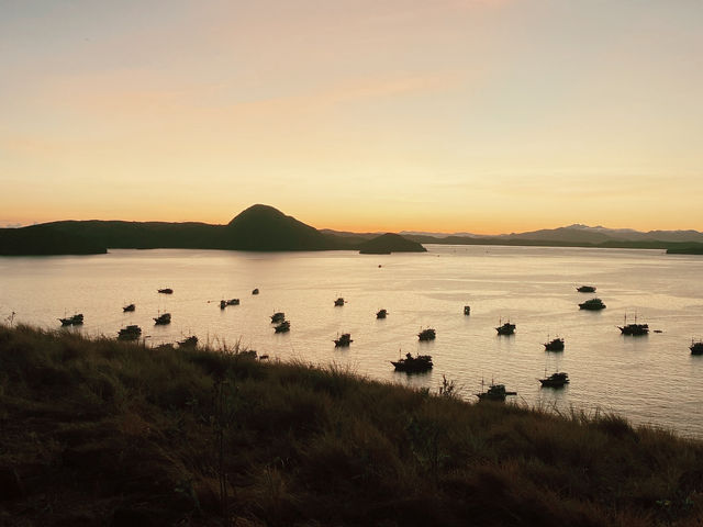 Discover the Enchanting Beauty of Komodo Island: A Sunset to Remember