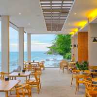 คาเฟ่และร้านอาหารบรรยากาศดีริมทะเลแสมสาร ~ สัตหีบ