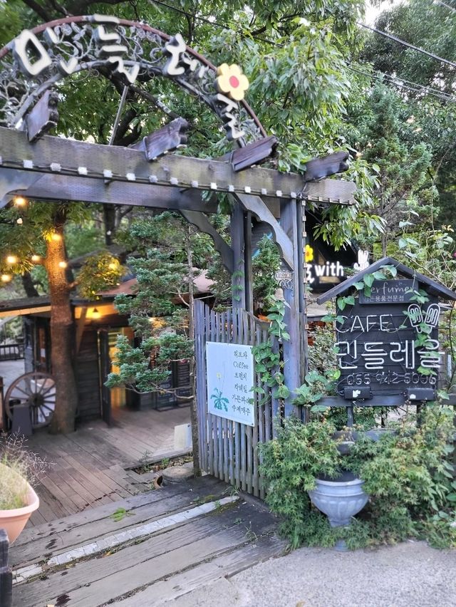 계곡시즌에 무조건 가봐야할 거창 민들레울