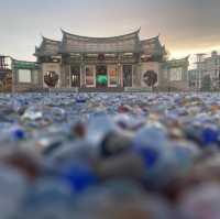 【8月好去處】玻璃廟宇，神隱少女般的景象