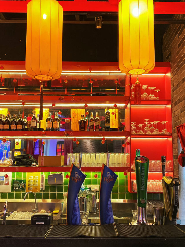 Beer bar that selling the cheapest Sichuan dishes 🍺