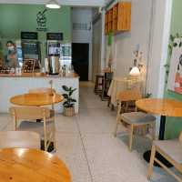 Neighbour's frozen yogurt Buriram 