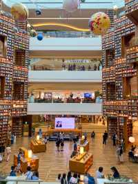 The most beautiful library in Korea 📚 