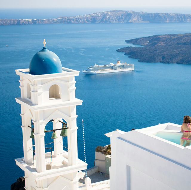 Santorini Itinerary: A Journey Through the Iconic Greek Island