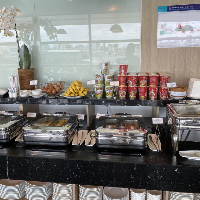 ใช้สิทธิ์ไดม่อนเข้า CIP Lounge 2 ฟรีกับ Trip.com