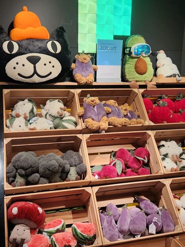 스타의 거리를 걷다가 쉴 수 있는 복합문화쇼핑센터, K11 MUSEA 