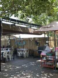 Delightful seafood dining at Banlay! 