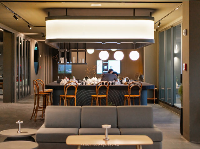 รีสอร์ตเปิดใหม่ Blu Monkey Hub & Hotel Bangtao