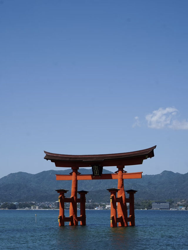 Historical Moment, travelling back in time - A day trip to Hiroshima