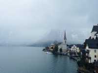 หมู่บ้านริมทะเลสาบ Hallstatt, Austria 