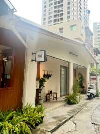 Brave Sathon 🍞 คาเฟ่ลับในสาทร