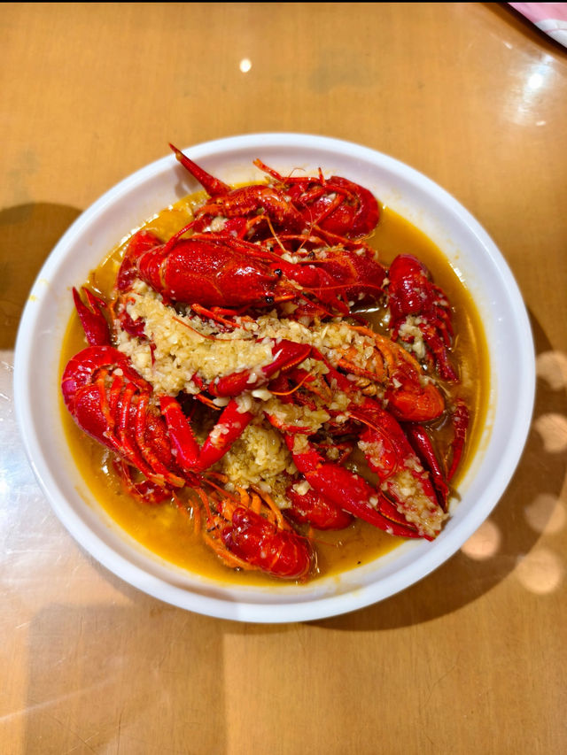 Léi Jiē (罍街): A Cultural and Artistic Hub in Hefei