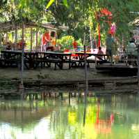 ตลาดน้ำ 3 วัง จ.ชลบุรี