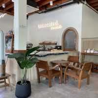Unlocked Home Cafe คาเฟ่ Bakery Homemade 