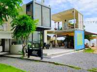 Skoop Beach Café Pattaya เที่ยวคาเฟ่พัทยา