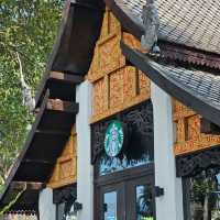 จิบกาแฟสตาบัคที่สวยที่สุดในเชียงใหม่