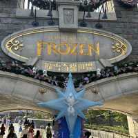 เที่ยวสวนสนุกฮ่องกงดิสนีย์แลนด์🎢🎠🏰