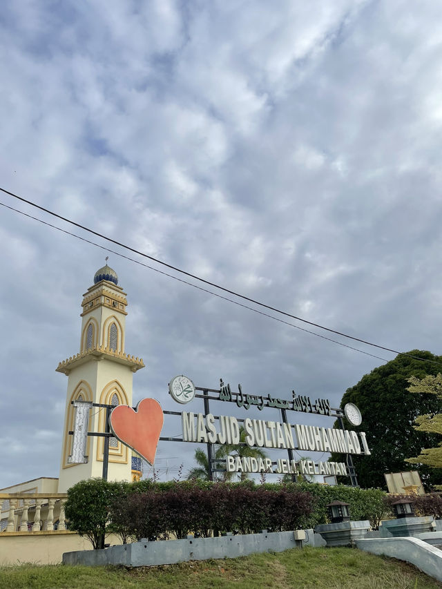 Beautiful mosque in Jeli Kelantan