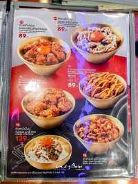 OPPA DAEK ร้านอาหารเกาหลี สีโต๊ะกระแทกตามาก