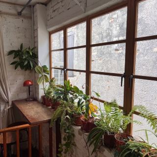 tiny cafe