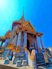 พระทองคำ วัดไตรมิตร