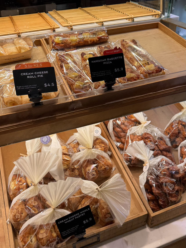 A Sweet & Savory Stop & A Slice of Korea in Singapore