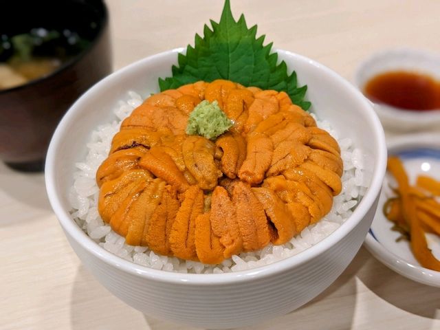 來函館就是要吃“UNI”，海味爆表的海膽專門店：うに むらかみ 函館駅前店