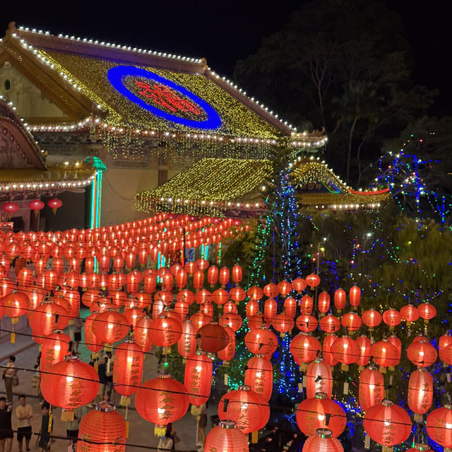 Temple of Supreme Bliss - Kek Lok Si Temple 