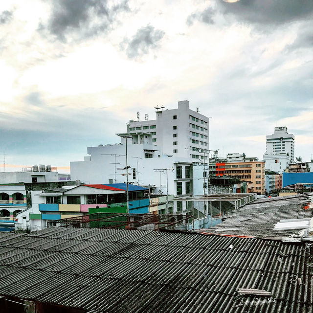 First Taste of Hat Yai: Arriving by Train