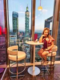 Yen Bar ที่โรงแรม W Hotel Taipei