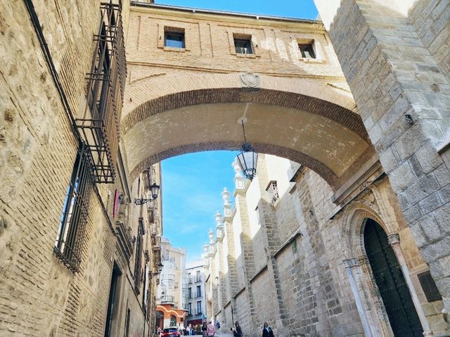 [🇪🇸トレド] スペイン屈指のゴシック建築、トレド大聖堂