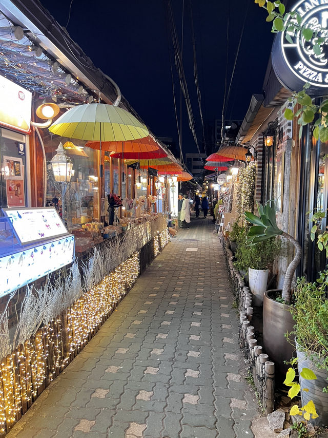 🇰🇷 Sizzling BBQ & Timeless Hanok Vibes in the Heart of Seoul-Ikseondong