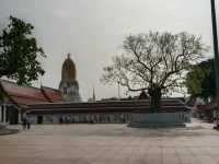 ไหว้พระขอพร วัดพระศรีรัตนมหาธาตุ