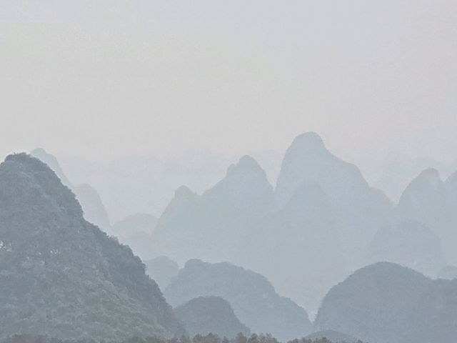 Heights of wonders: Discover Guilin's breathtaking glass trails