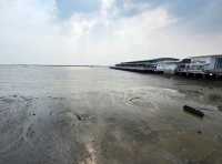 ท่าเทียบเรือประมง ตลาดโบราณ อ่างศิลา