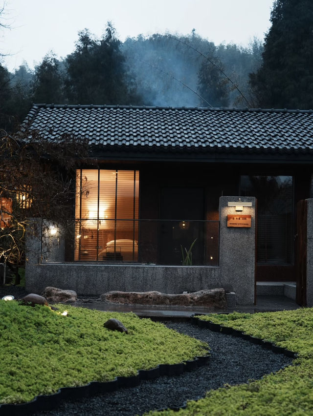 成都周邊🍃融入大自然 雪山下的私湯民宿 太治癒了❤️‍🩹