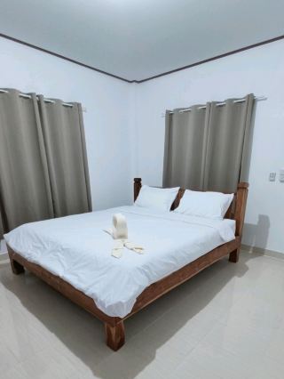 Bueng Takon Resort | Phichit