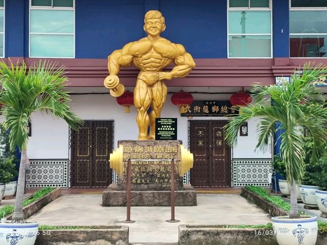 Special statue 