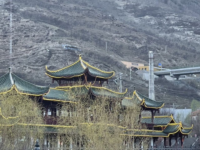 Songpan, Sichuan, China : เมืองที่มีเสน่ห์