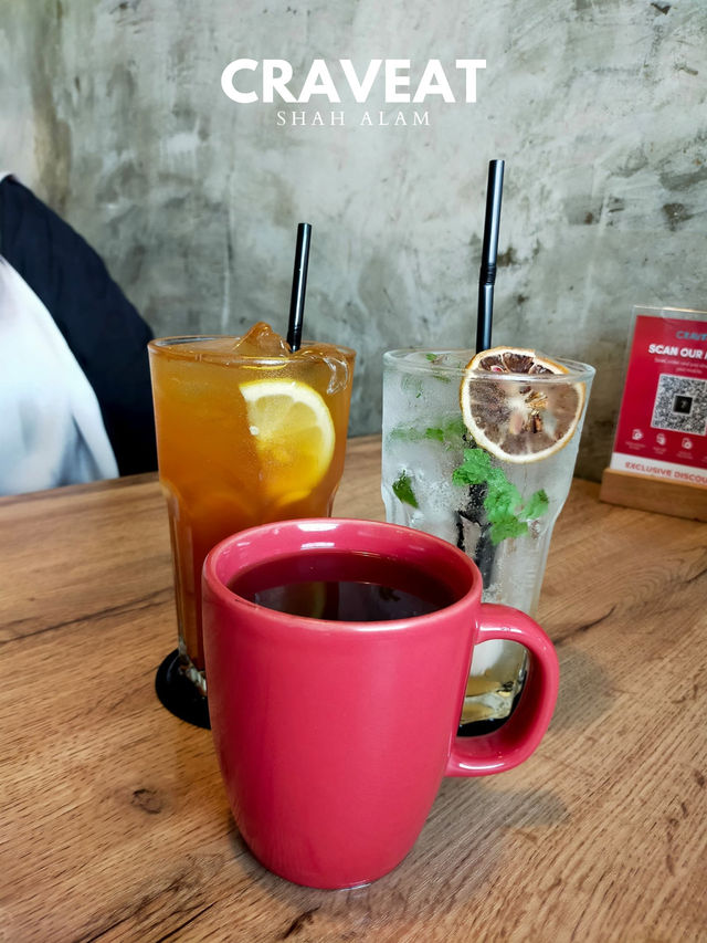 Fueling the foodie within - CRAVEAT 🍽️