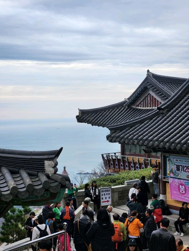 남해를 내려다 볼 수 있는 해수관음의 성지, 보리암