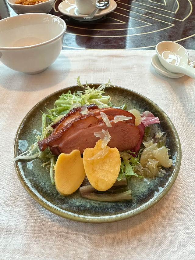 【クリスタル・ロータス】香港で唯一ディズニーキャラクターの飲茶が楽しめるレストラン