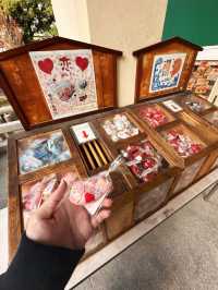 A Must-See in Osaka: The Striking Beauty of Namba Yasaka Shrine