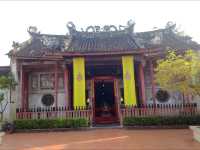 เดินเล่นย่านกุฎีจีน: ศรัทธา ขนมโบราณ 🍰✨⛪️