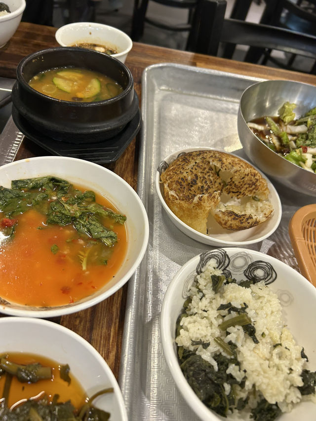 오리고기는 남의 입에 있는 것도 뺏어먹어라