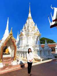 กราบไหว้พระธาตุไชยา ศิลปะแห่งศรีวิชัย
