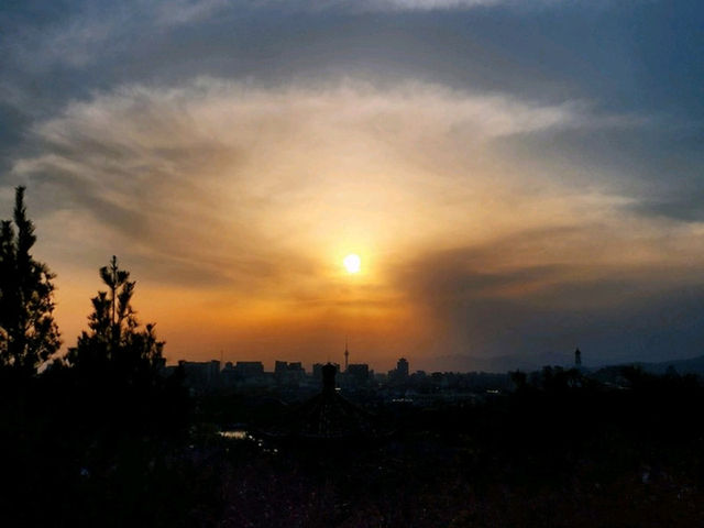 春遊：落日的景山公園限定
